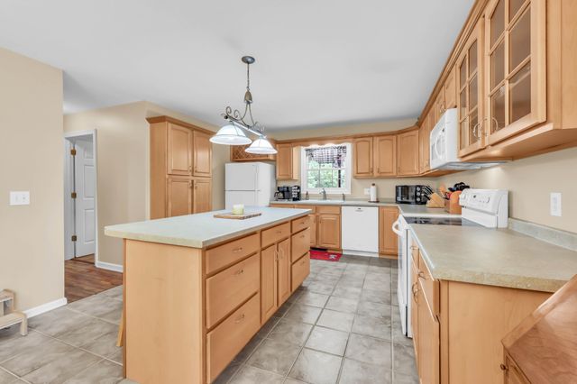 1234 Dotsonville Rd, Clarksville, TN 37042