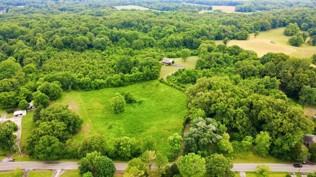 1234 Dotsonville Rd, Clarksville, TN 37042
