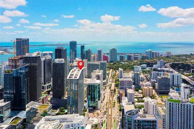 88 SW 7th St 904, Miami, FL 33130