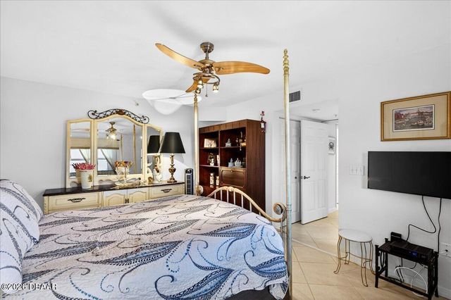 1 John Anderson Dr Apt 412, Ormond Beach, FL 32176