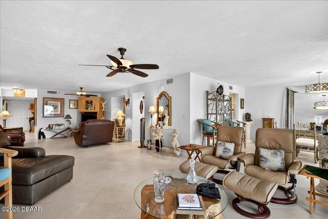 1 John Anderson Dr Apt 412, Ormond Beach, FL 32176