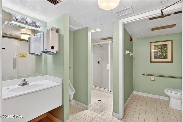 1 John Anderson Dr Apt 412, Ormond Beach, FL 32176