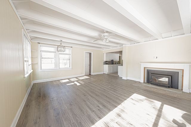 7 West St, Melrose, MA 02176