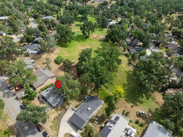 40828 Goldside Dr, Oakhurst, CA 93644