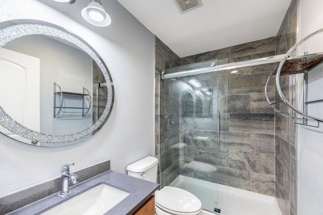 10272 Beckley Way, Elk Grove, CA 95757
