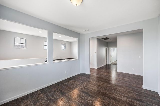 10272 Beckley Way, Elk Grove, CA 95757
