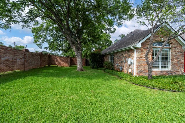 7172 Ridge Oak RD, Austin, TX 78749