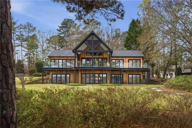 90 Bradford Drive, Eatonton, GA 31024