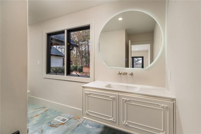 90 Bradford Drive, Eatonton, GA 31024