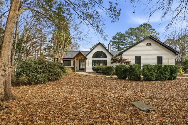 90 Bradford Drive, Eatonton, GA 31024