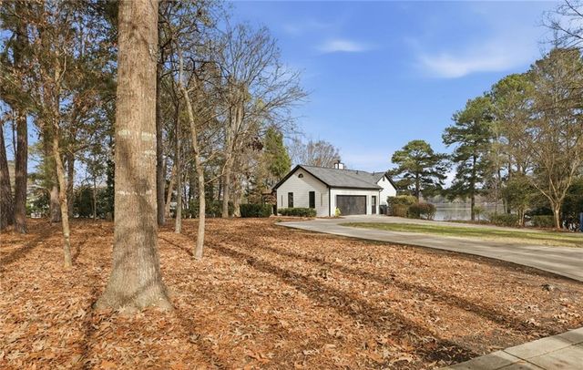 90 Bradford Drive, Eatonton, GA 31024