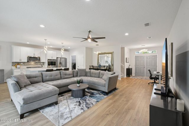 75476 SUNBERRY Drive, Yulee, FL 32097