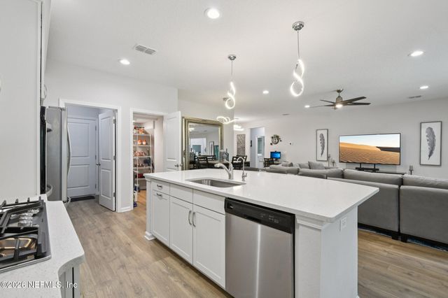 75476 SUNBERRY Drive, Yulee, FL 32097