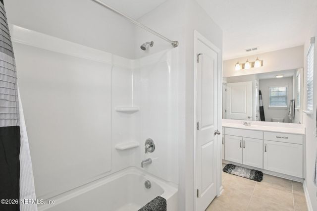 75476 SUNBERRY Drive, Yulee, FL 32097