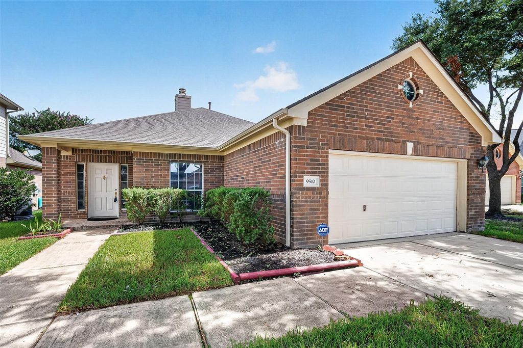 9510 Curry Landing Drive, Houston, TX 77095