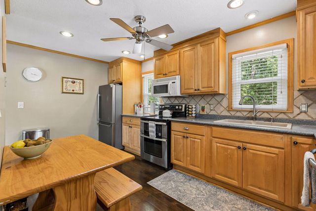 6030 Aldrich Avenue N, Brooklyn Center, MN 55430