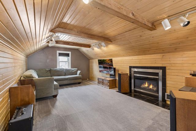 6030 Aldrich Avenue N, Brooklyn Center, MN 55430