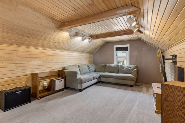 6030 Aldrich Avenue N, Brooklyn Center, MN 55430