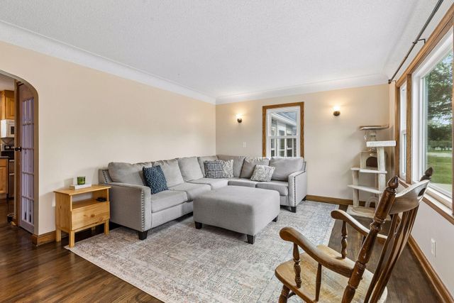 6030 Aldrich Avenue N, Brooklyn Center, MN 55430
