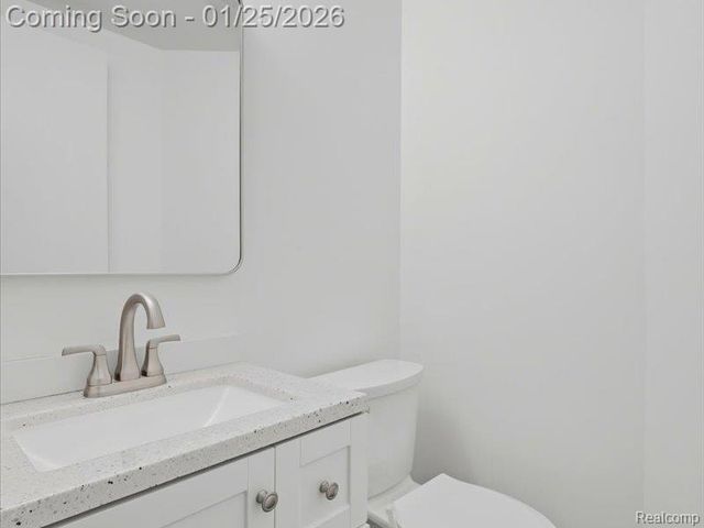 15913 N Franklin Drive, Clinton Charter Township, MI 48038