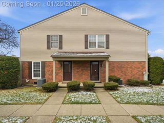 15913 N Franklin Drive, Clinton Charter Township, MI 48038