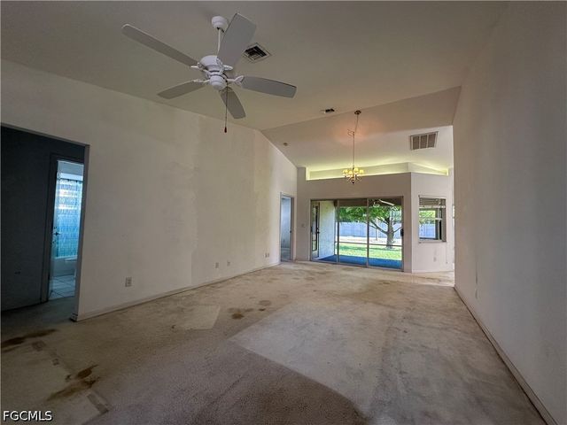 3370 Sabal Springs BLVD, North Fort Myers, FL 33917