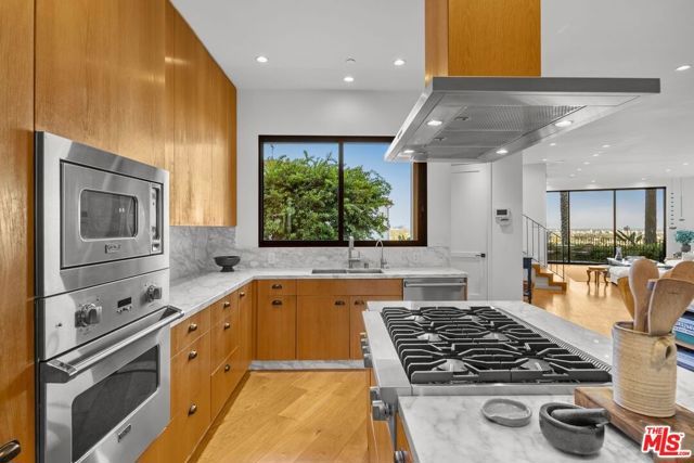 8241 Lincoln Terrace, Los Angeles, CA 90069
