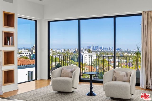 8241 Lincoln Terrace, Los Angeles, CA 90069