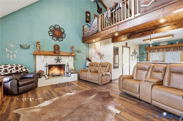 4022 Evelake Rd, Chesterfield, VA 23237