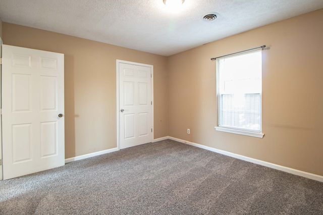 411 Eddy St, Oak Grove, KY 42262