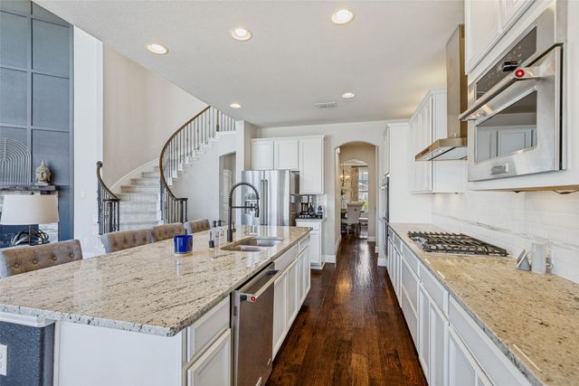 1404 Big Creek Drive, Mckinney, TX 75071