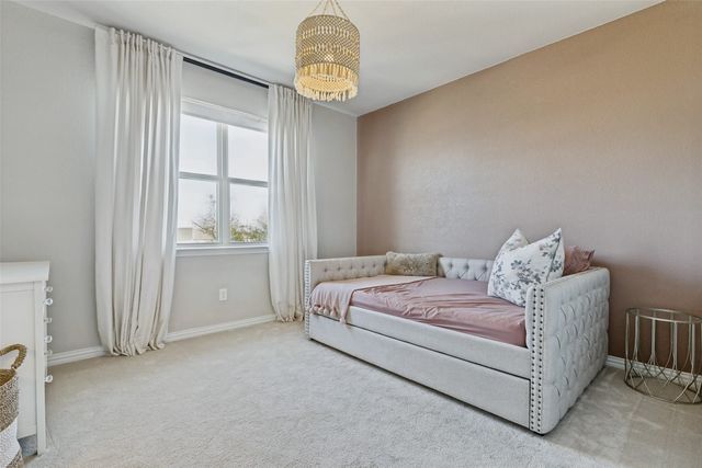 1404 Big Creek Drive, Mckinney, TX 75071