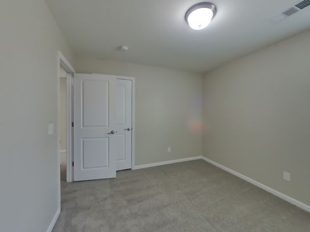 2904 Cherry Point Ln, Columbia, TN 38401