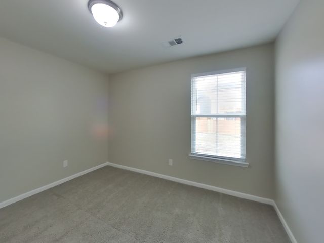 2904 Cherry Point Ln, Columbia, TN 38401