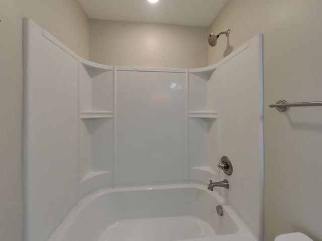 2904 Cherry Point Ln, Columbia, TN 38401