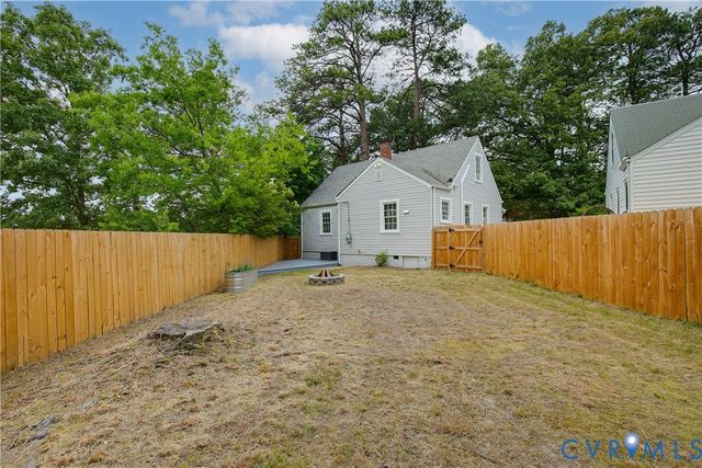 907 Granite Ave, Richmond, VA 23226