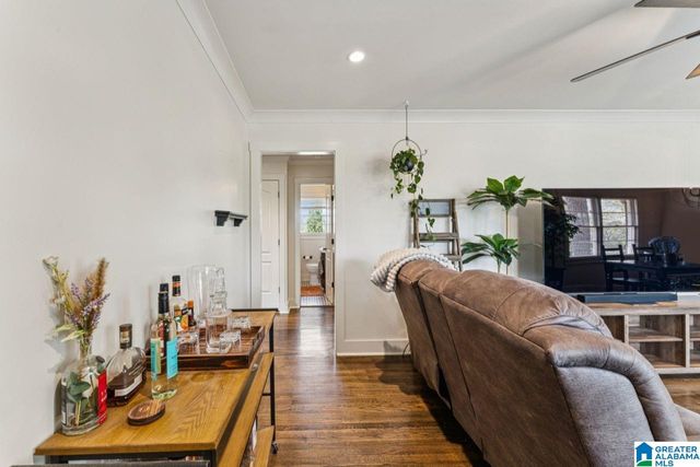 609 BARCLAY LANE, Birmingham, AL 35206