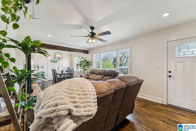 609 BARCLAY LANE, Birmingham, AL 35206