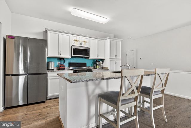 227 PARKLAND DR, Stephenson, VA 22656