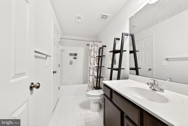 227 PARKLAND DR, Stephenson, VA 22656