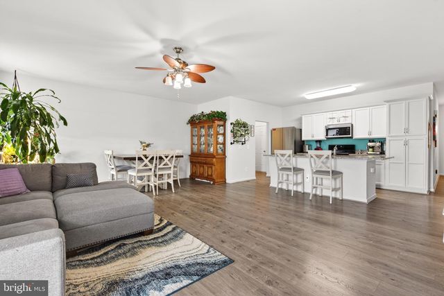 227 PARKLAND DR, Stephenson, VA 22656