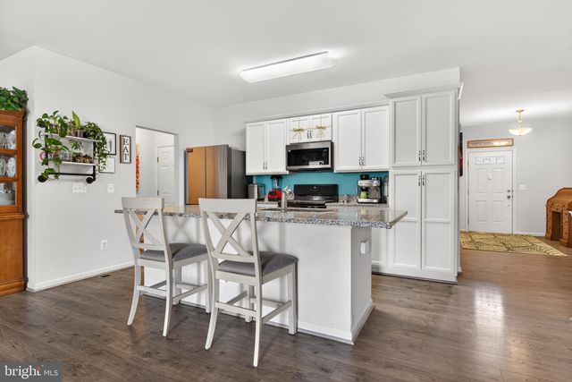 227 PARKLAND DR, Stephenson, VA 22656
