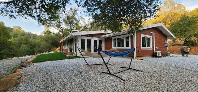 18399 Lime Kiln Rd., Sonora, CA 95370