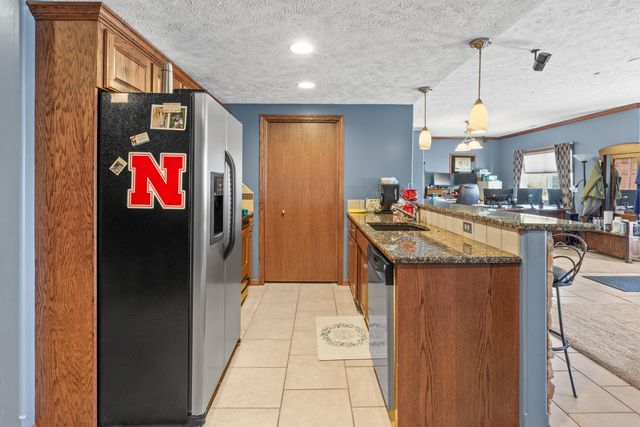 1004 SHOAL POINTE Drive, Carter Lake, IA 51510