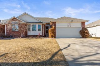 1004 SHOAL POINTE Drive, Carter Lake, IA 51510