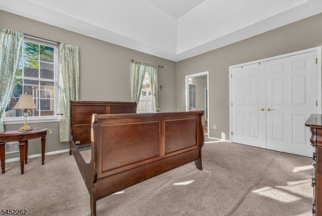 5 Indian Plantation St, Raritan Twp., NJ 08822