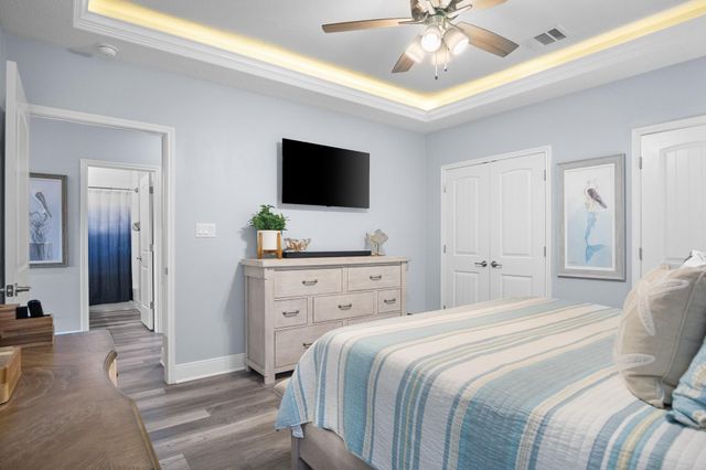 882 Townsend Drive, Crystal Beach, TX 77650