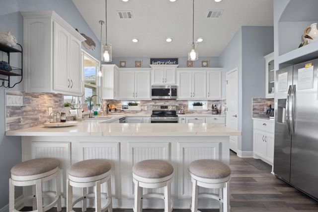 882 Townsend Drive, Crystal Beach, TX 77650