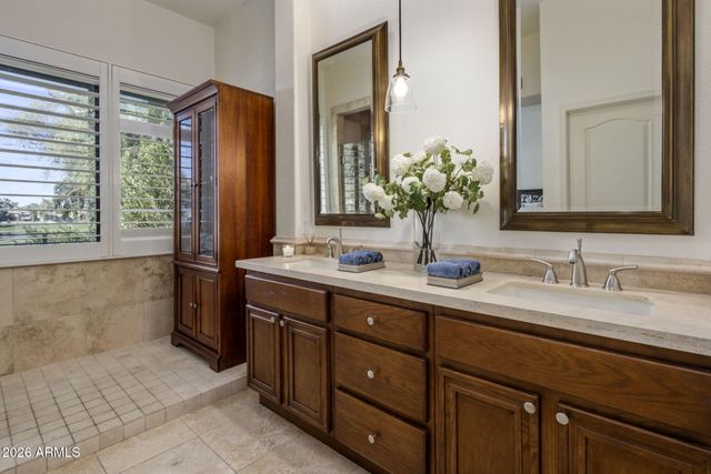 7400 E GAINEY CLUB Drive 141, Scottsdale, AZ 85258