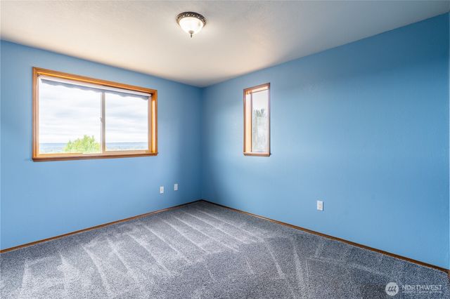 7825 92nd Place NE, Marysville, WA 98270
